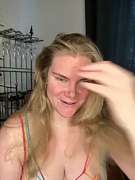 Snapshot of SexyBlondJoanna chatting on February 5, 2026, 10:44 am SexyBlondJoanna online show from February 5, 2026, 10:44 am