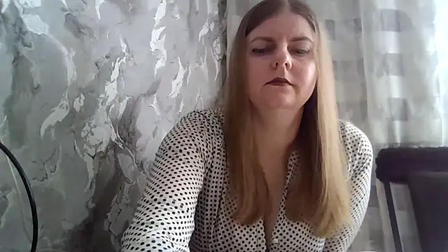 Snapshot of DarkRose0104 chatting on March 15, 2026, 9:38 am DarkRose0104 online show from March 15, 2026, 9:38 am