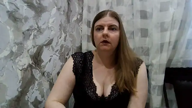 DarkRose0104 online show from June 19, 2026, 5:30 pm