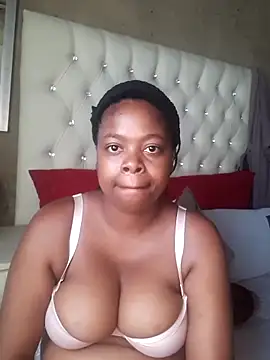 bigboobylicious online show from February 5, 2026, 7:37 am