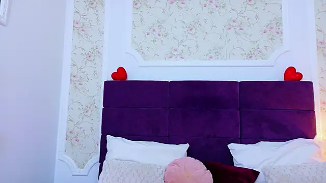 EvelinHill online show from March 7, 2026, 5:03 am