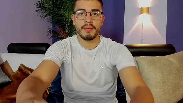 Snapshot of Jay_Grip chatting on March 15, 2026, 5:42 pm Jay Grip online show from March 15, 2026, 5:42 pm