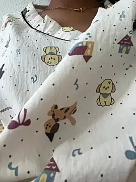 paribaby09 online show from May 1, 2026, 4:06 am