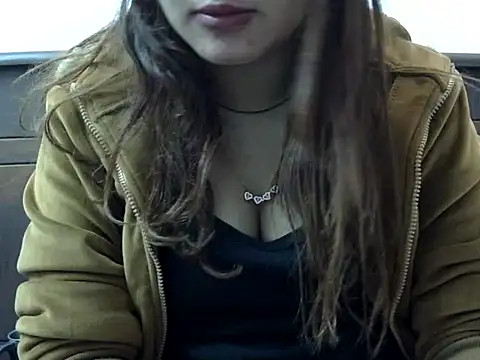 AngelAnaya018 online show from February 10, 2026, 3:22 pm