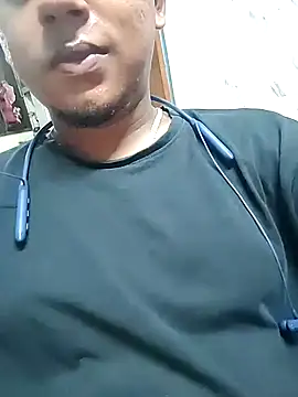 naught cyple69 online show from June 25, 2026, 3:28 pm