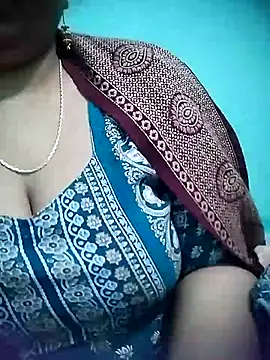 Snapshot of Ritu_P chatting on January 14, 2026, 12:25 am Ritu P online show from January 14, 2026, 12:25 am