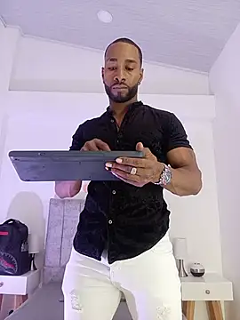 Dante Knox online show from August 6, 2026, 6:14 pm