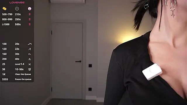 KarolClunie online show from February 1, 2026, 3:10 pm