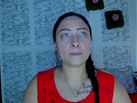 XXXStephanie XXX online show from April 21, 2026, 9:54 pm