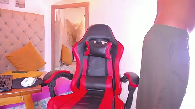 noah sthone online show from June 17, 2026, 10:08 pm