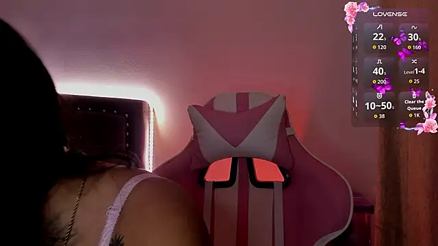 Snapshot of Lilith_blaze_Fg chatting on March 13, 2026, 11:10 pm Lilith blaze Fg online show from March 13, 2026, 11:10 pm