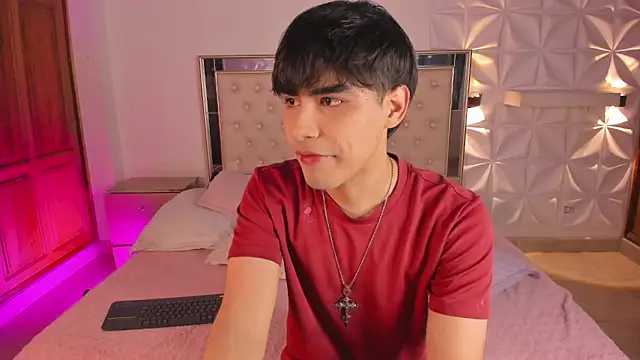 IamJuanJoc online show from June 11, 2026, 3:47 am
