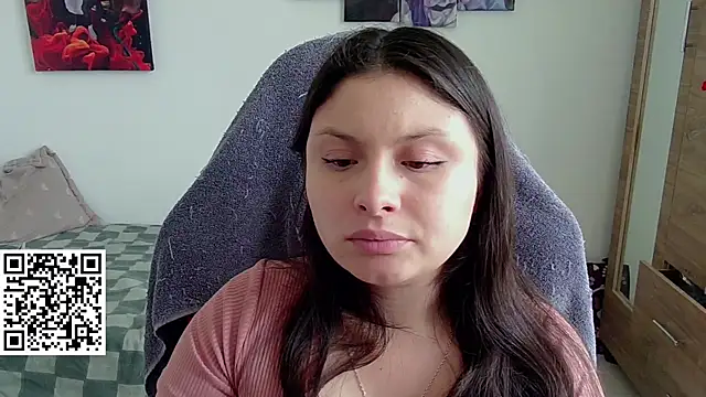 Snapshot of yessica_gomez01 chatting on March 18, 2026, 8:43 pm yessica gomez01 online show from March 18, 2026, 8:43 pm