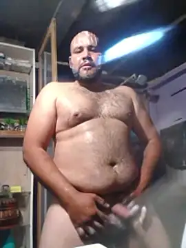 Guanatos13 online show from March 17, 2026, 10:02 pm