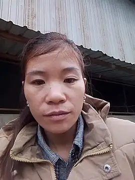 Zinny20 online show from February 4, 2026, 2:39 am