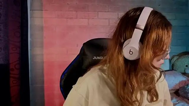 Snapshot of Mia_Franklyn chatting on March 31, 2026, 3:47 pm Mia Franklyn online show from March 31, 2026, 3:47 pm