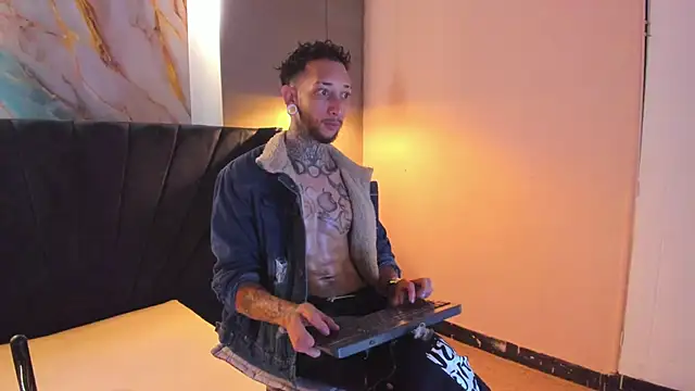 axel valtier online show from January 15, 2026, 4:16 am