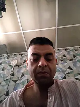 ashleellaunda7582 online show from May 3, 2026, 5:23 am