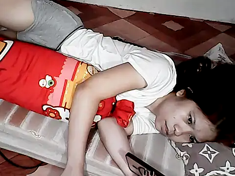 xxhotamizinggirl online show from June 12, 2026, 4:54 am