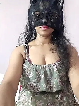 cutehotwife online show from March 26, 2026, 5:50 am