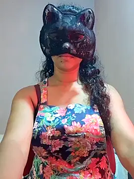 cutehotwife online show from April 15, 2026, 3:49 pm