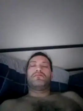 pacakiraly21 online show from February 8, 2026, 7:39 am