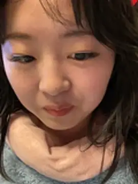 Mloy-01 online show from March 12, 2026, 2:43 pm