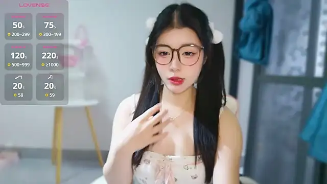 Snapshot of -XiaoYu-777 chatting on February 25, 2026, 7:41 am -XiaoYu-777 online show from February 25, 2026, 7:41 am