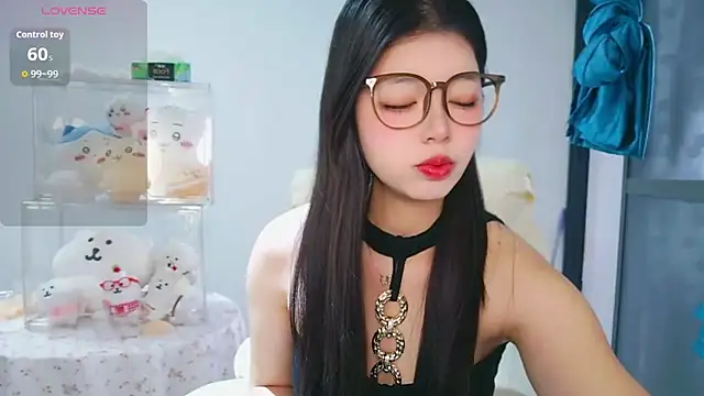 Snapshot of -XiaoYu-777 chatting on March 5, 2026, 8:33 am -XiaoYu-777 online show from March 5, 2026, 8:33 am