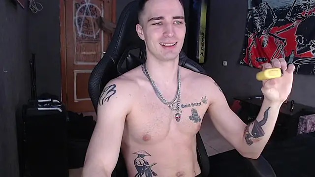 Jack loveeee online show from May 4, 2026, 7:33 am