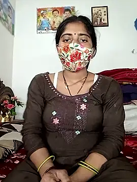 Snapshot of Angel_eyes00 chatting on February 24, 2026, 6:58 am Angel eyes00 online show from February 24, 2026, 6:58 am