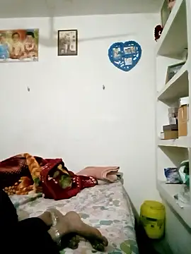 Angel eyes00 online show from January 14, 2026, 4:21 pm