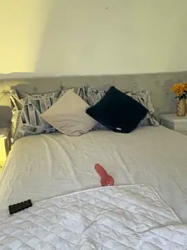 Little Lexyy online show from June 20, 2026, 4:28 am