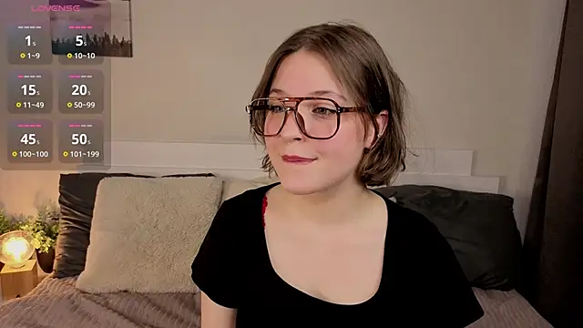 Next2Marie online show from May 3, 2026, 5:56 am