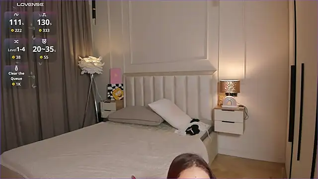 haerynn online show from April 28, 2026, 5:28 pm