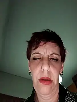 Juguetonafogosa5 online show from February 28, 2026, 9:47 pm