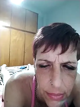 Juguetonafogosa5 online show from February 1, 2026, 4:44 am