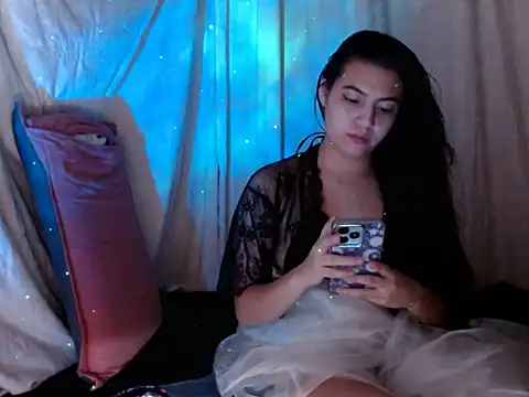 valentinajohnson18 online show from February 7, 2026, 10:23 am