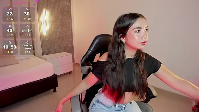 Snapshot of cataleya_castle chatting on June 4, 2026, 1:38 pm cataleya castle online show from June 4, 2026, 1:38 pm