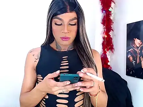 taylorqueensexx online show from May 24, 2026, 11:04 pm