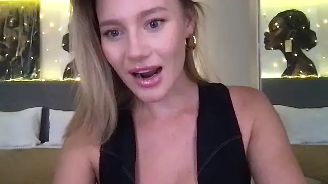 Stella muse online show from January 12, 2026, 2:29 am