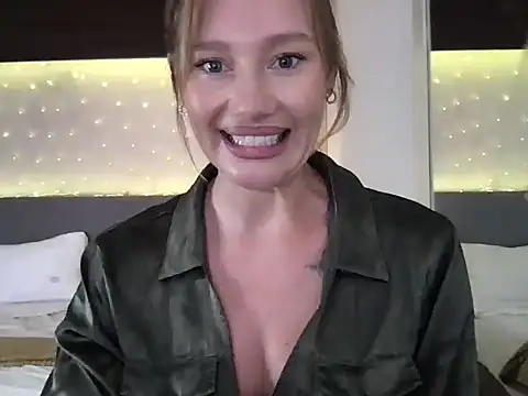 Snapshot of Stella_muse chatting on March 21, 2026, 3:52 am Stella muse online show from March 21, 2026, 3:52 am