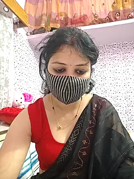 Priyaji7575 online show from March 18, 2026, 9:34 am