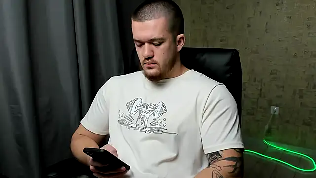 Well boy online show from February 13, 2026, 7:58 pm