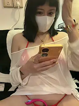 Mia-zhan online show from June 7, 2026, 9:20 pm