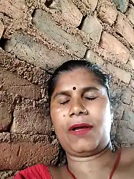 Snapshot of Hot_di97 chatting on June 10, 2026, 4:35 am Hot di97 online show from June 10, 2026, 4:35 am
