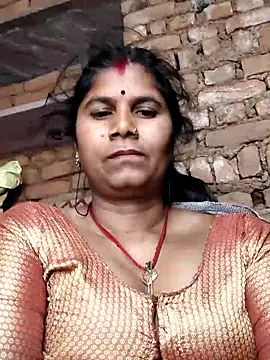 Hot di97 online show from February 25, 2026, 12:00 am