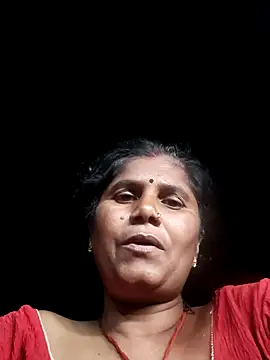 Snapshot of Hot_di97 chatting on July 15, 2026, 3:30 pm Hot di97 online show from July 15, 2026, 3:30 pm
