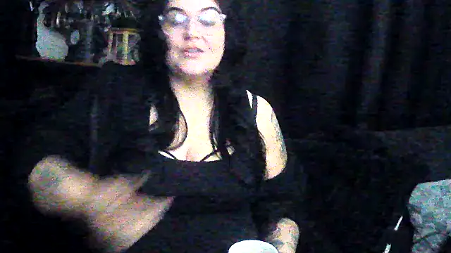 Miss CurvesXXX online show from February 8, 2026, 6:11 am