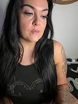 Miss CurvesXXX online show from August 1, 2026, 12:14 pm